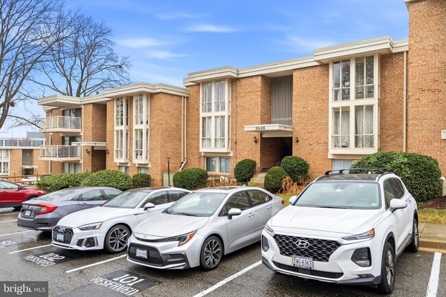 Building Photo - 2648 Redcoat Dr