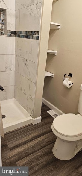 Building Photo - 1531 W Fairmount Ave