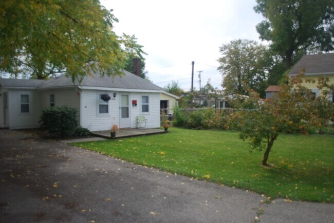 Primary Photo - 1033 La Salle