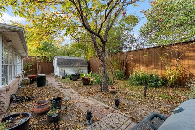 Building Photo - 4616 Bonnell Ave