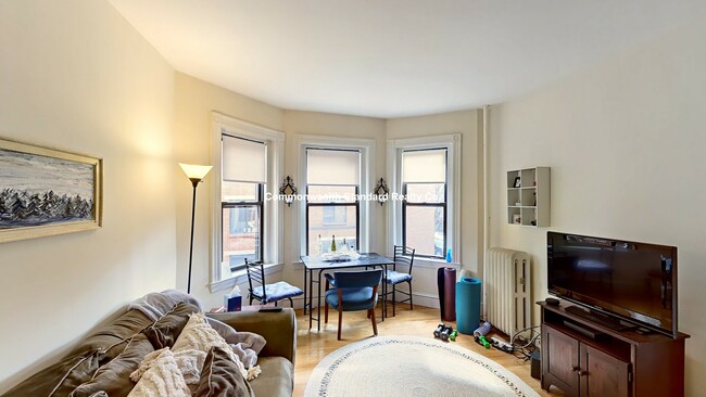 Building Photo - 1340 Commonwealth Ave