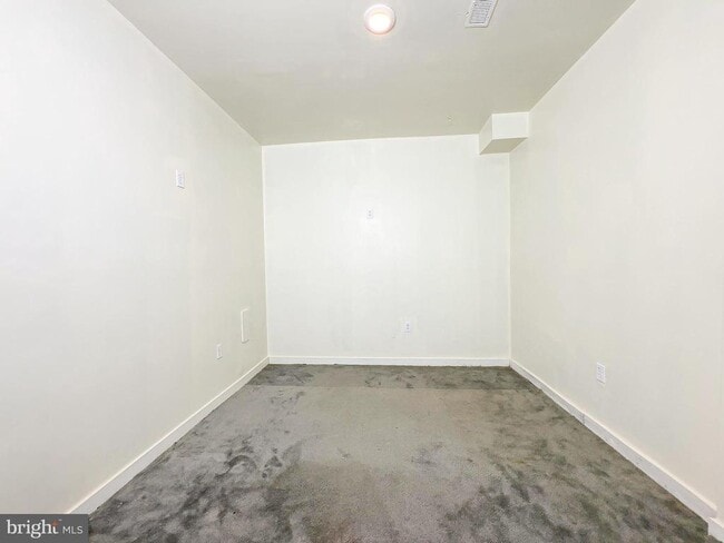 Building Photo - 7026 Cor Crk Wy