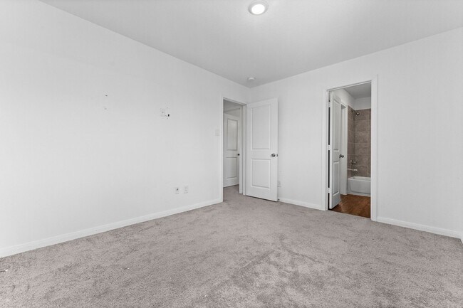 Building Photo - 9915 Opal Stone Wy