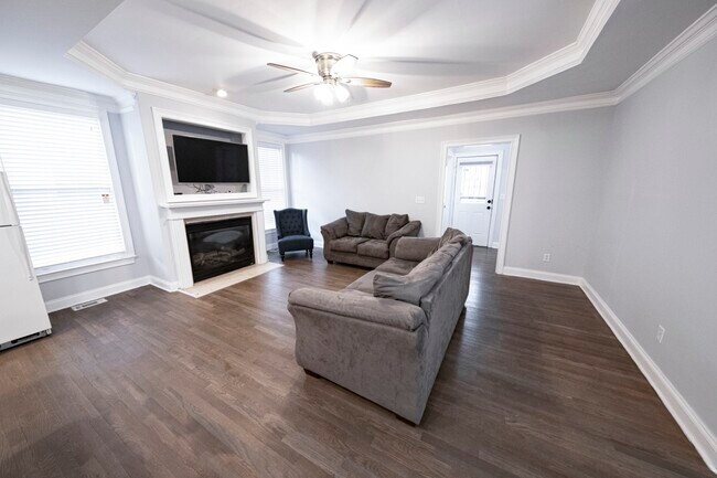 Building Photo - 964 Hank Aaron Dr SE