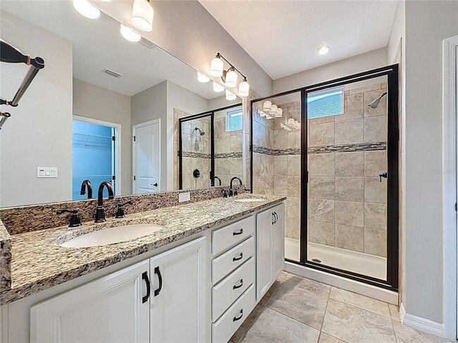 Building Photo - 345 Alcove Dr
