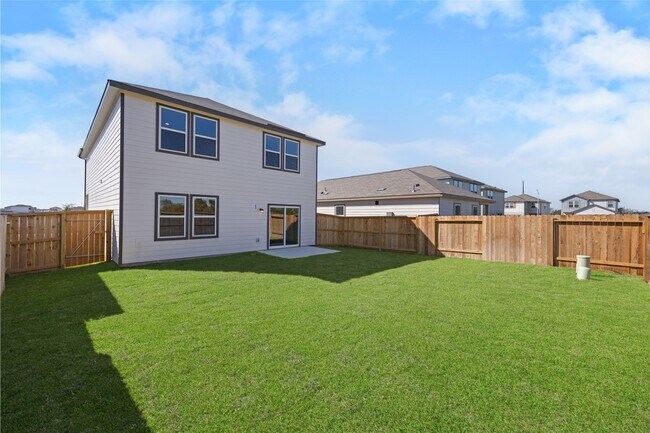 Building Photo - 8215 Vacek Xing Wy