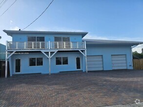 Building Photo - 68650 Overseas Hwy