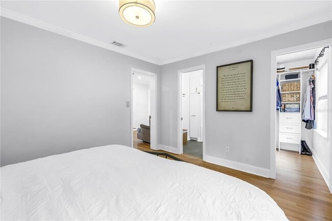 Building Photo - 2421 Covina Way S