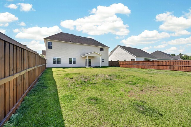 Building Photo - Welcome to Onslow Bay