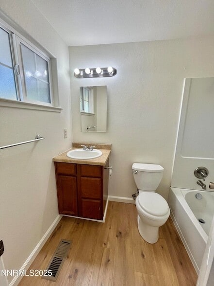 Building Photo - 1501 Gault Way