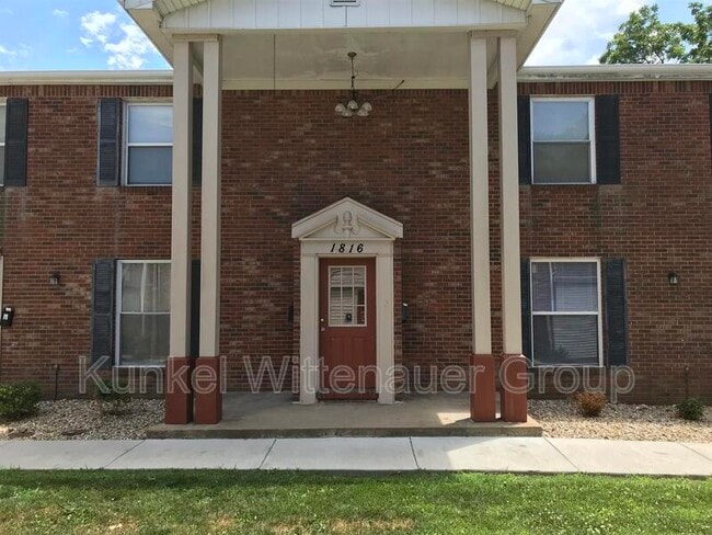 Primary Photo - 1816 Jamestown Rd