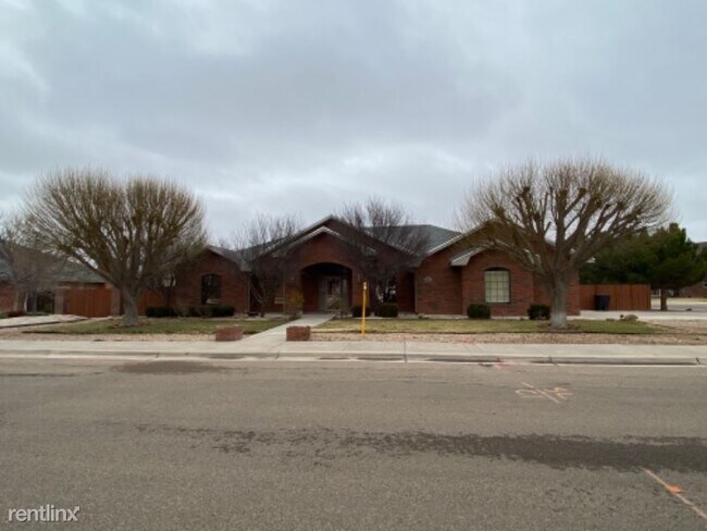 Primary Photo - 4 br, 3 bath House - 3003 Onate Rd