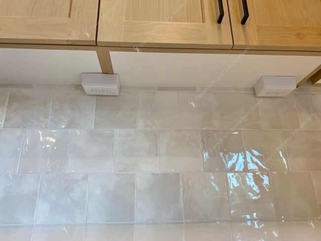 Building Photo - Brand NEW Pahlisch 3 BR - 2BA Home in Southeast Bend