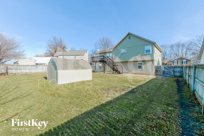 Building Photo - 407 Kimberly Dr