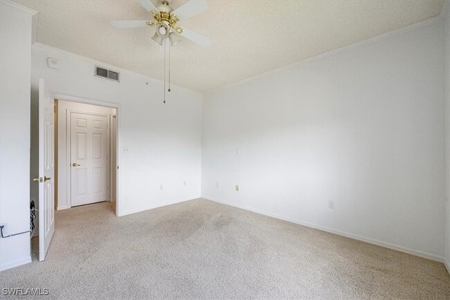 Building Photo - 900 Arbor Lake Dr