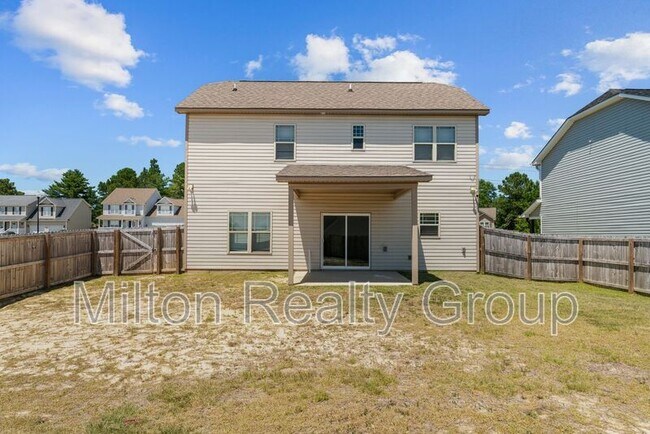 Building Photo - 528 Tip Top Ave
