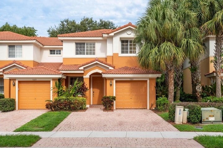 Building Photo - 7221 Briella Dr