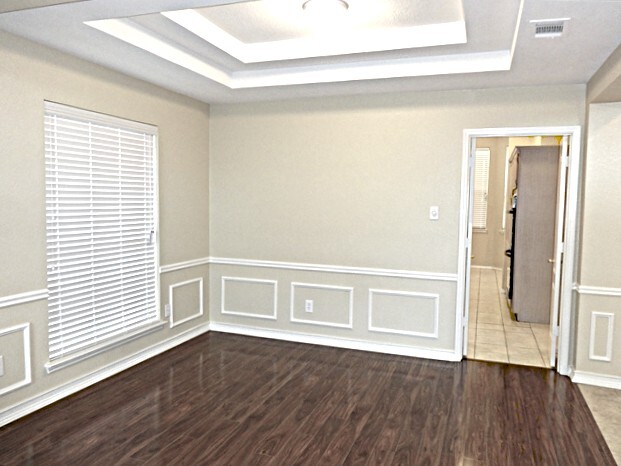 Building Photo - 729 Turnstone Dr