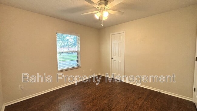 Building Photo - 8215 Saragoza Ct