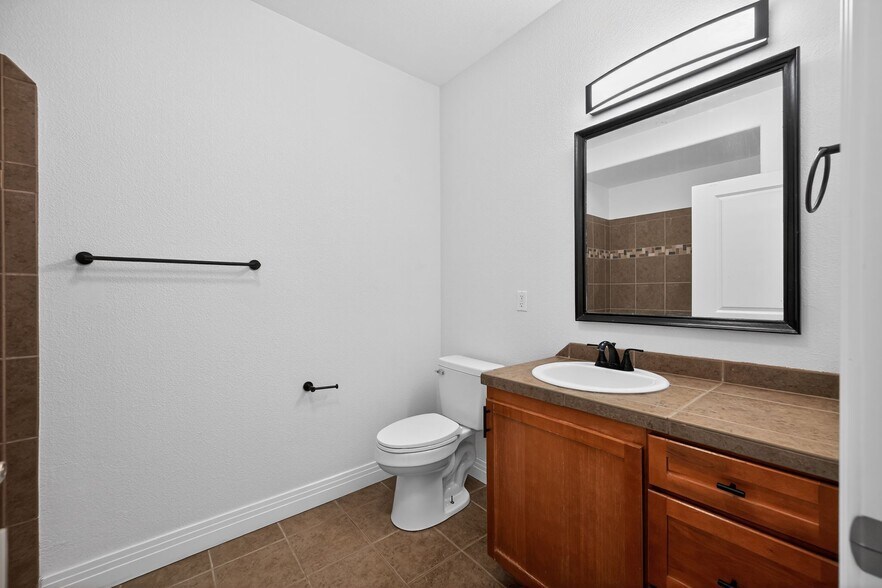 Building Photo - 9079 E Panorama Cir