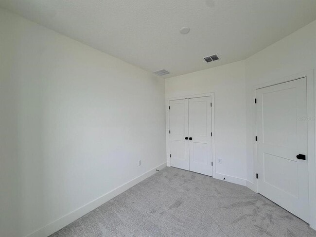 Building Photo - 15190 Groveside Rd