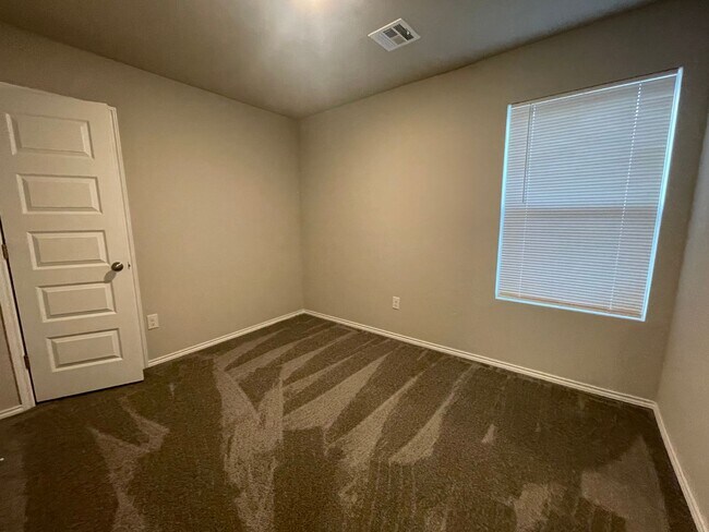 Building Photo - Piedmont Schools