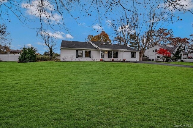 Building Photo - 21 Crater Lake Dr