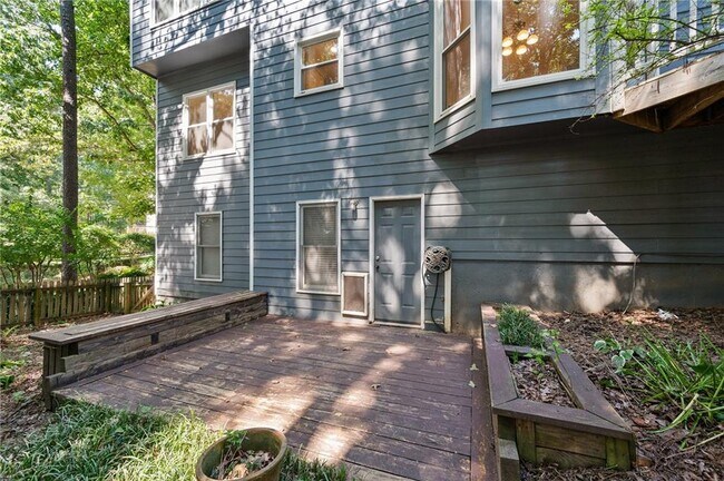 Building Photo - 3993 Ironhill Ln