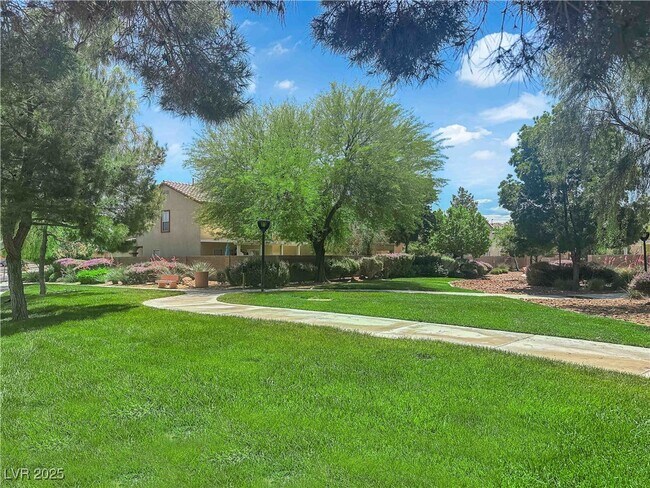 Building Photo - 6236 Halstead Ct