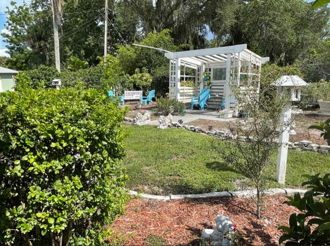 Building Photo - 1012 Laurel Ave