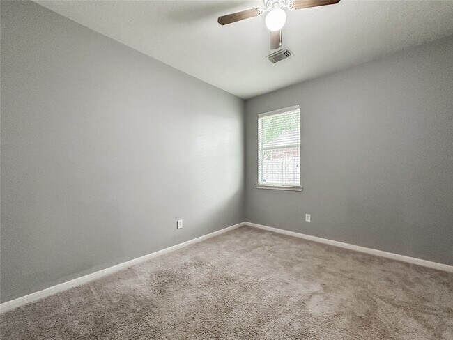 Building Photo - 6810 Summer Bridge Ln