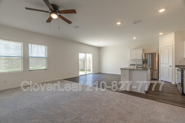 Building Photo - 3122 Dreamweaver