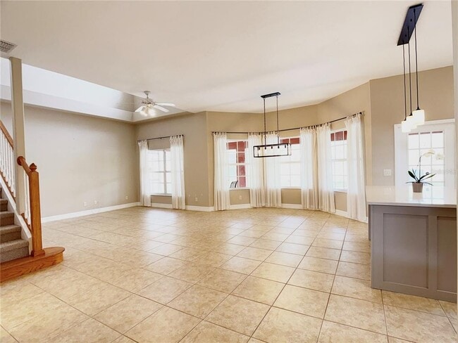 Building Photo - 104 Vista Loop