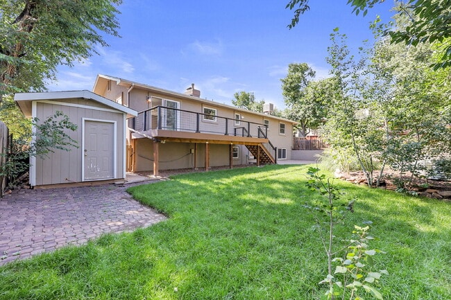 Building Photo - $3,750, 4-Bed, 3-Bath Updated Home in Mani...