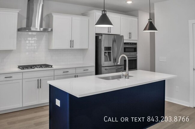 Building Photo - 1051 Old Cypress Run