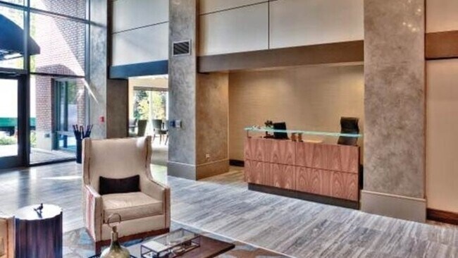 Building Photo - 1000 Minor Ave