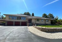 Building Photo - 13470 Fieldcreek Ln