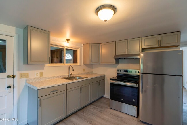 Building Photo - 535 NY-67