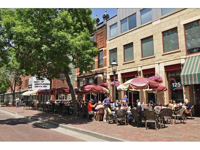 Building Photo - 521 5th Ave SE