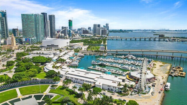 Building Photo - 50 Biscayne Blvd