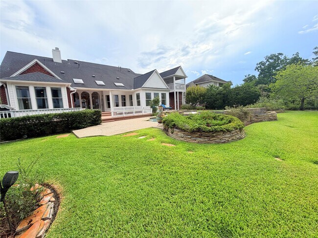 Building Photo - 25047 Northampton Forest Dr