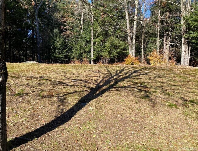 Building Photo - 141 Gale Rd