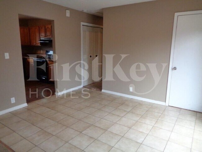 Building Photo - 1 Birch St