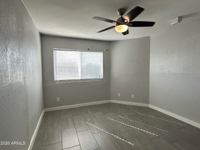 Building Photo - 9618 N 5th St