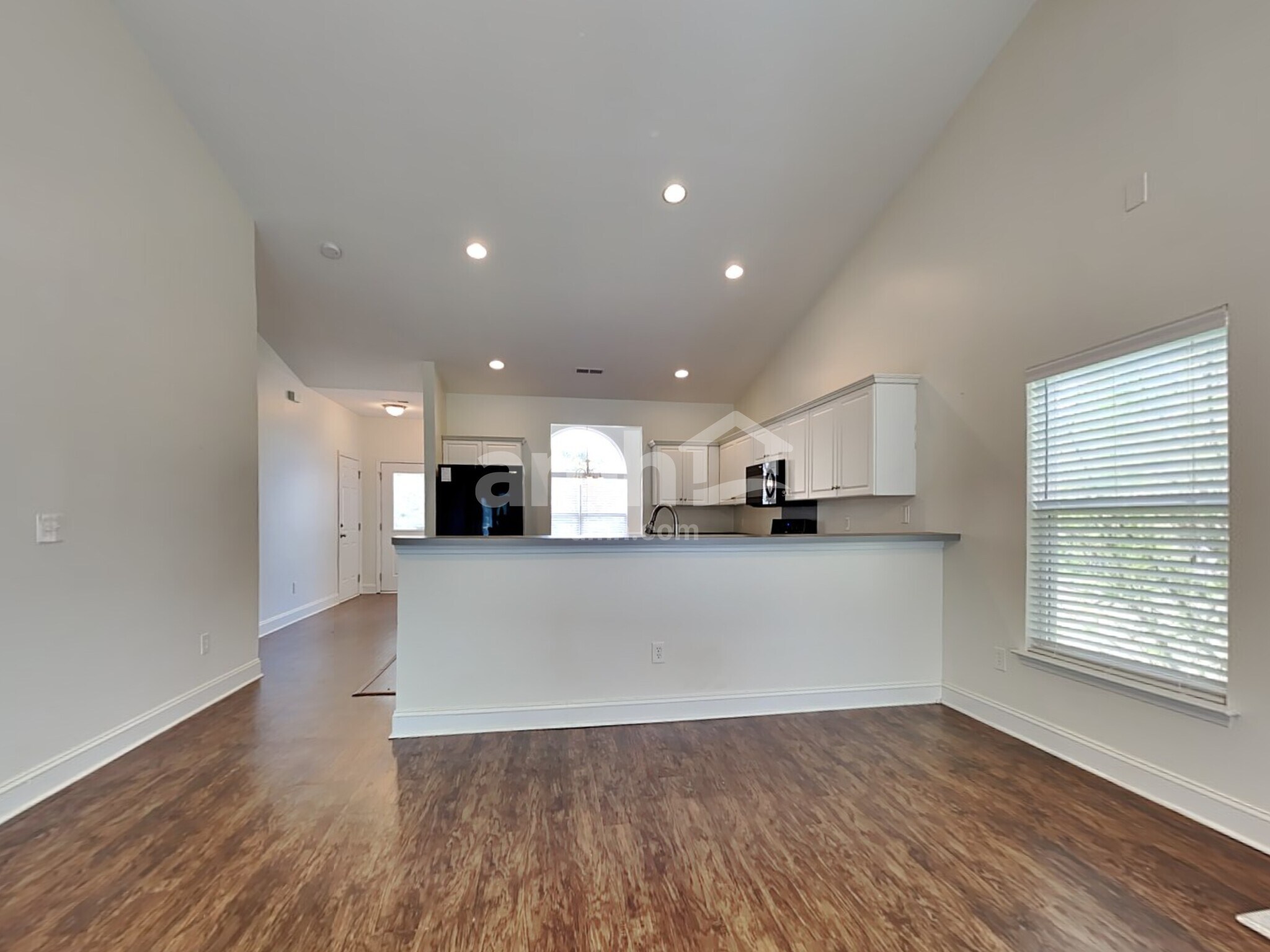 Building Photo - 126 Spindle Way