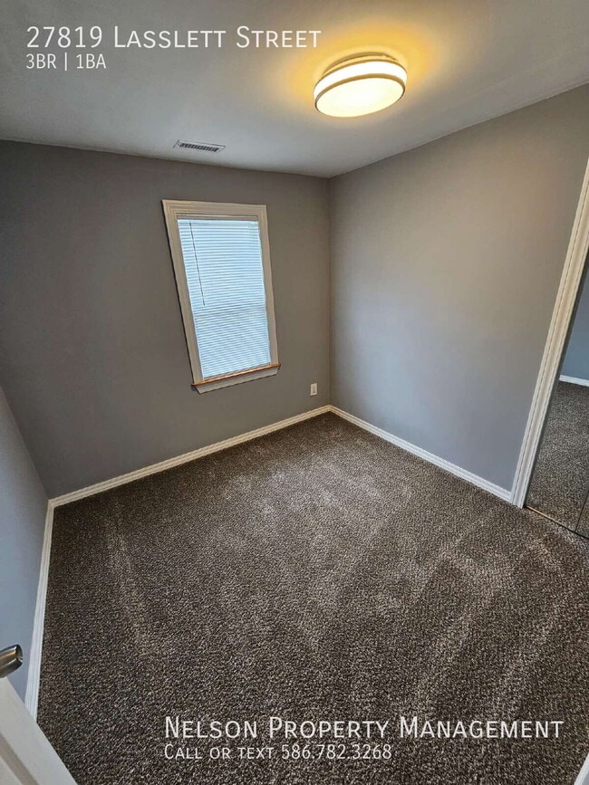 Building Photo - 27819 Lasslett St