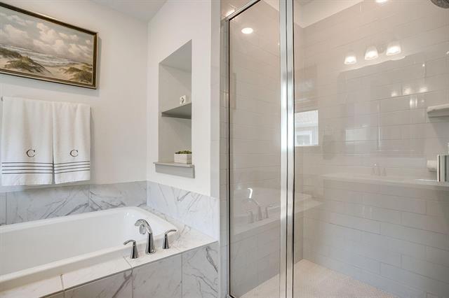 Building Photo - 4913 Hidden Grove Dr