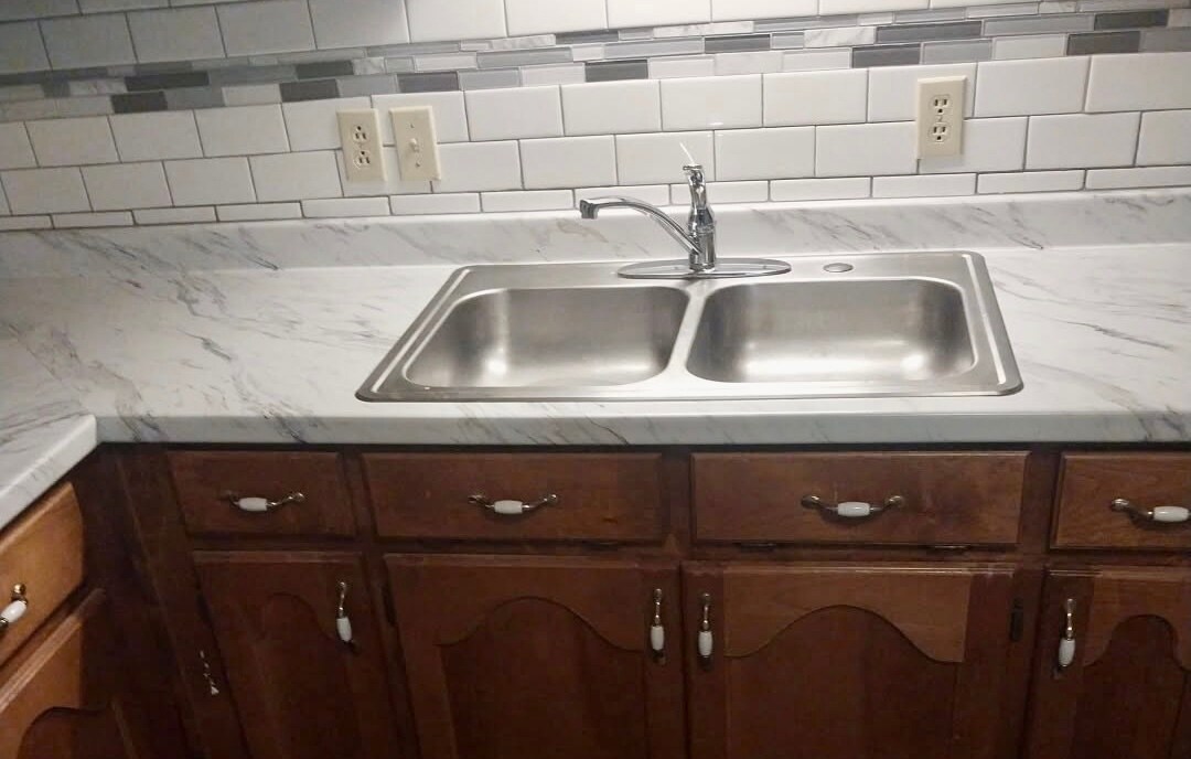 Actual unit - new countertops, new fridge, new stove! - 511 Banks Rd