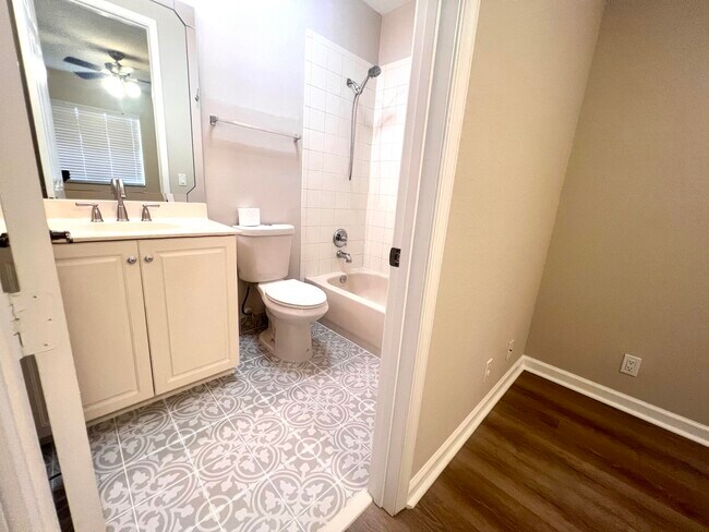 Building Photo - 7406 Briella Dr