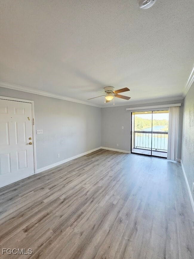 Building Photo - 2845 Winkler Ave